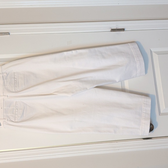 Talbot's Flawless High Waist Wide Crop Curvy Jeans Size 8 - Picture 2 of 4